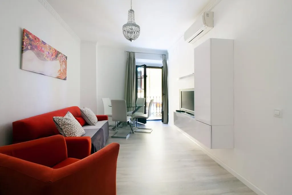 Puente Y Pellon Apartment Seville